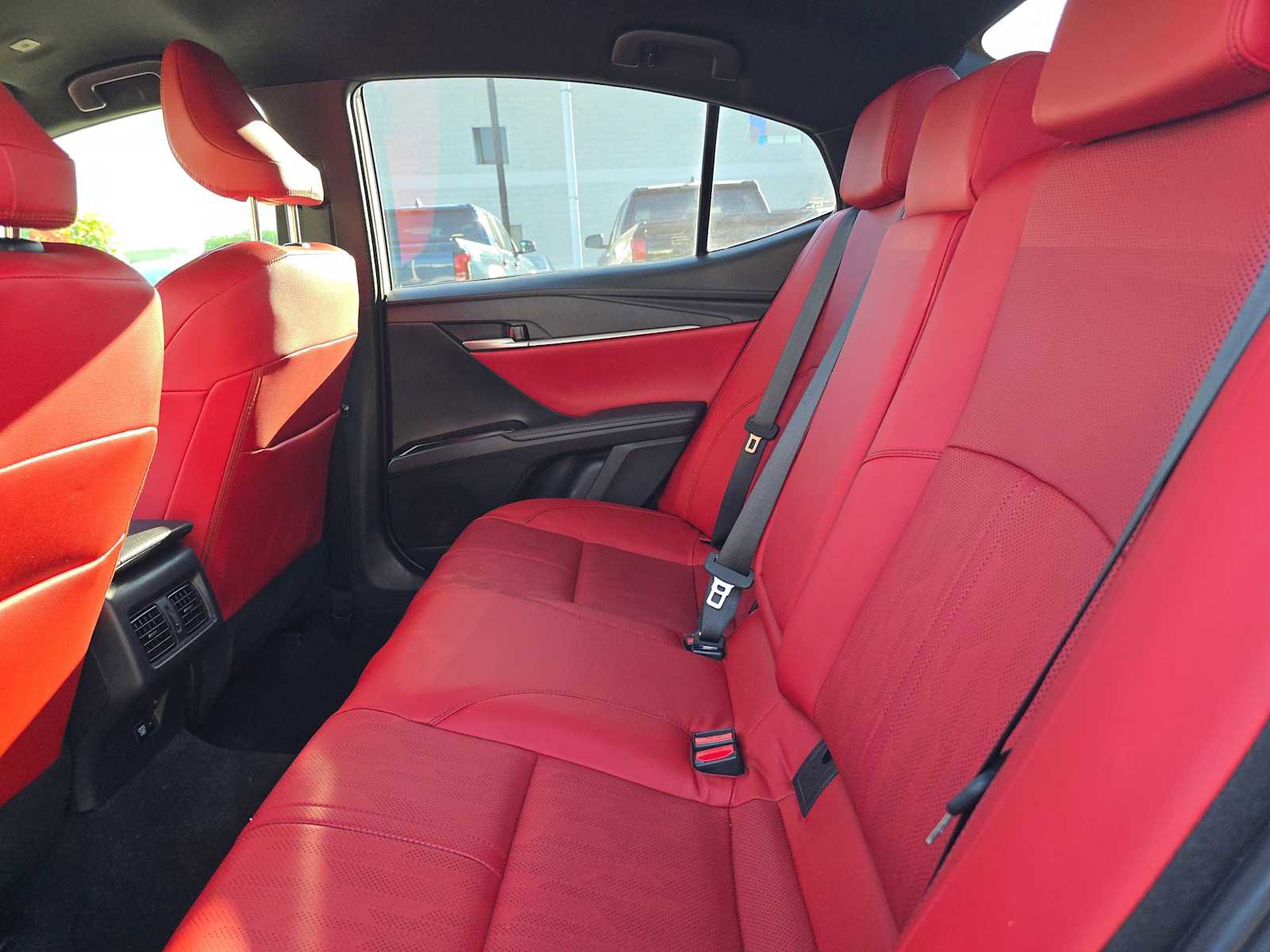 Used 2025 Toyota Camry XSE image 18