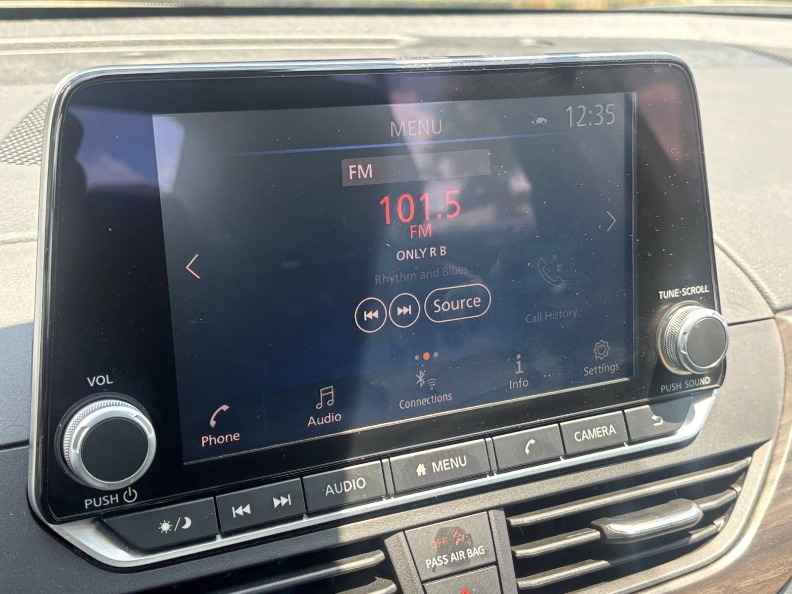 Used 2025 Nissan Altima 2.5 SV FWD image 20