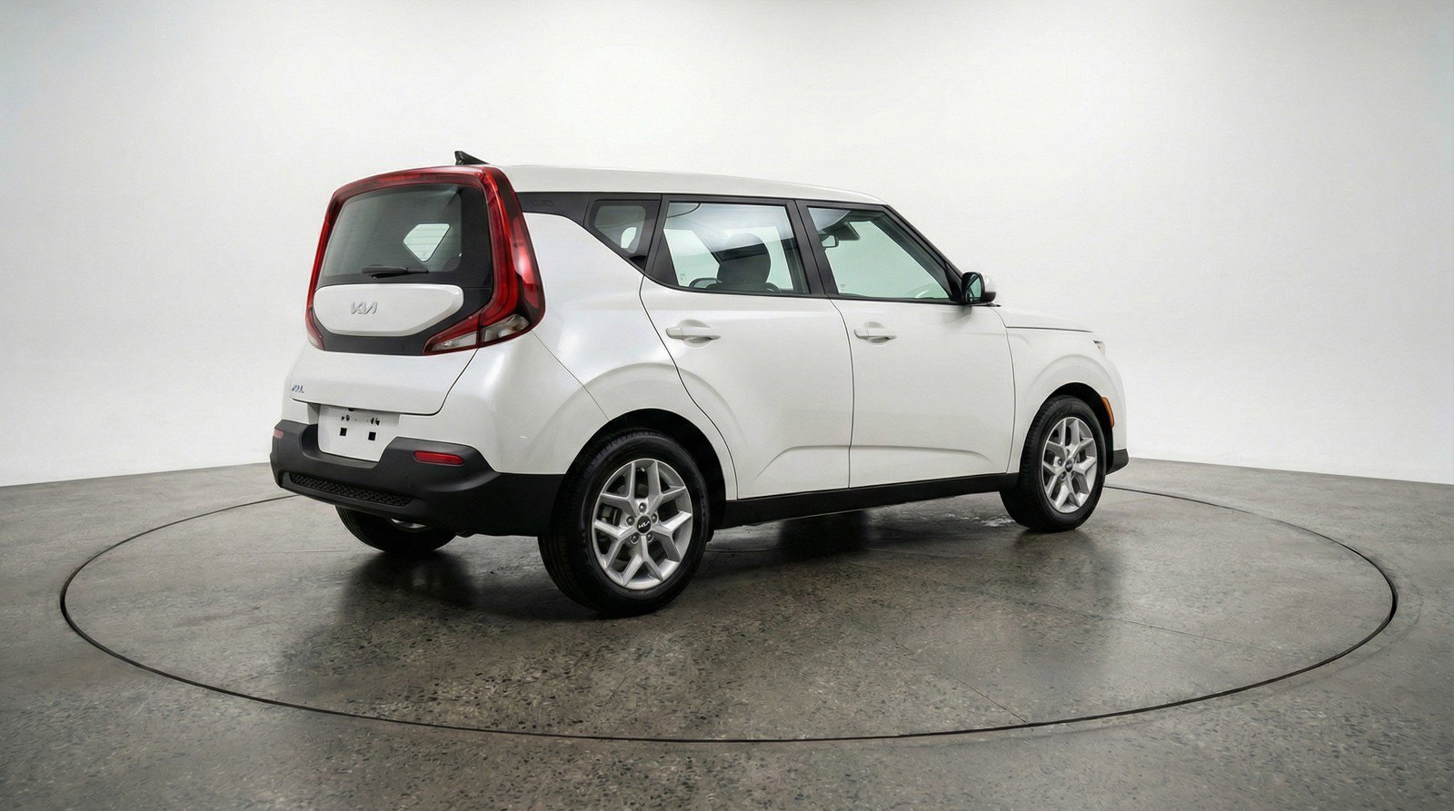Used 2025 Kia Soul LX w/ LX Technology Package image 9