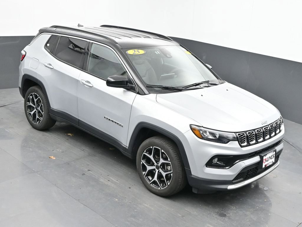 Used 2025 Jeep Compass Limited AWD/4WD image 39