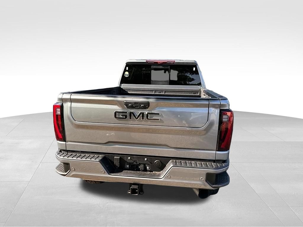 Used 2024 GMC Sierra 2500 Denali Ultimate AWD/4WD image 5