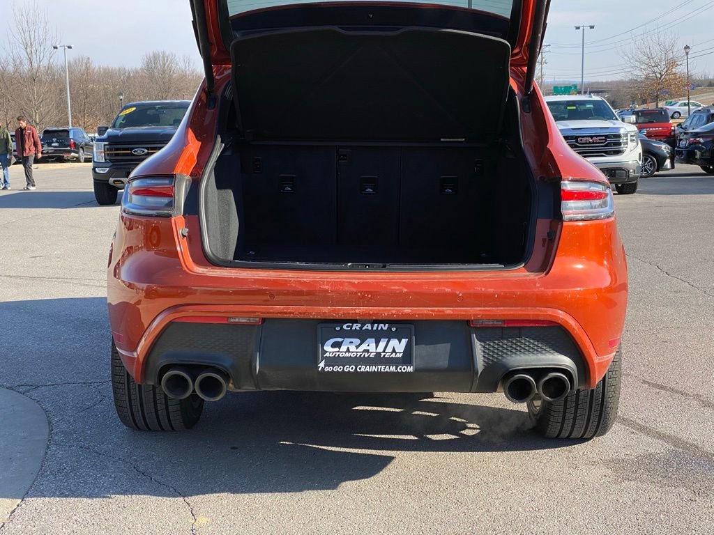 Used 2022 Porsche Macan AWD/4WD image 7