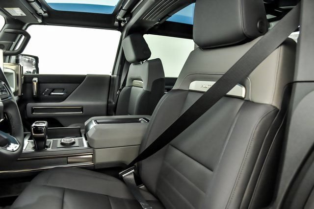 New 2025 GMC Hummer EV 3X AWD/4WD image 9