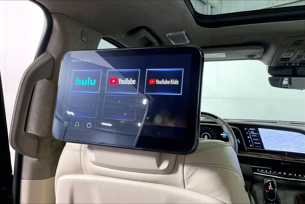 Used 2023 Cadillac Escalade Sport Platinum w/ LPO, ONYX Package AWD/4WD image 30