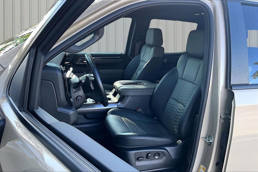 Used 2022 Chevrolet Silverado 1500 ZR2 w/ Technology Package image 15