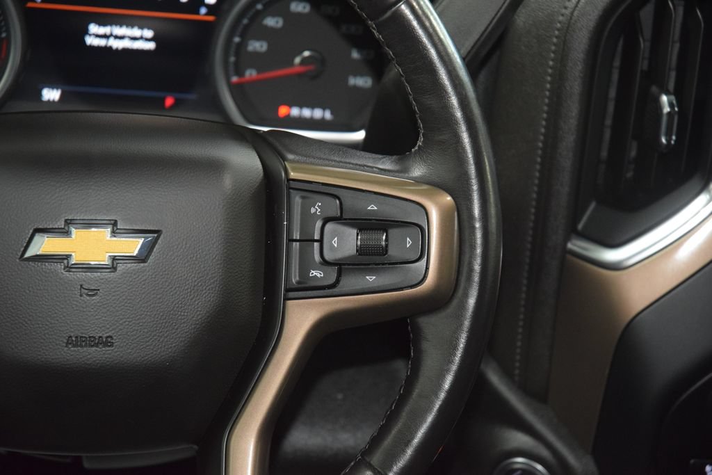Used 2022 Chevrolet Silverado 3500 High Country w/ LPO, Hitch Package AWD/4WD image 43