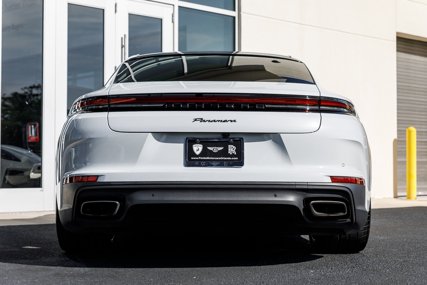 Used 2024 Porsche Panamera 4 image 12