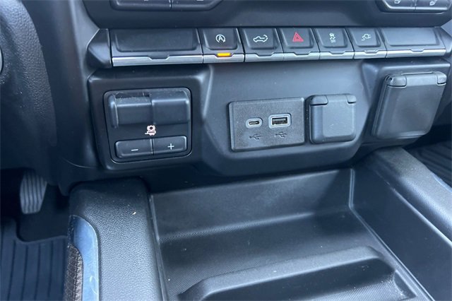 Used 2020 Chevrolet Silverado 1500 RST w/ All-Star Edition image 40