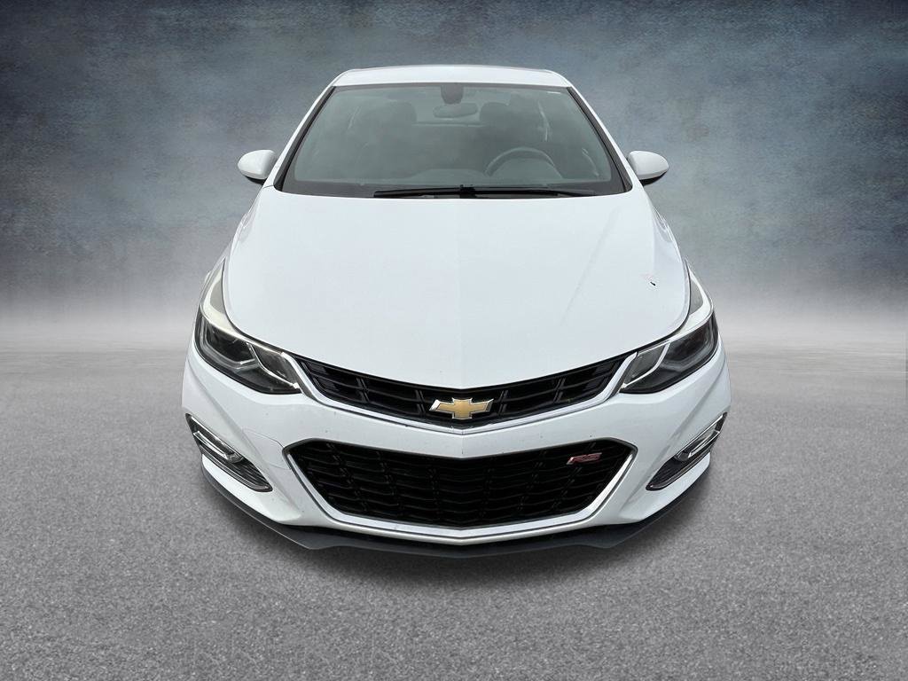 Used 2018 Chevrolet Cruze LT w/ RS Package FWD image 2