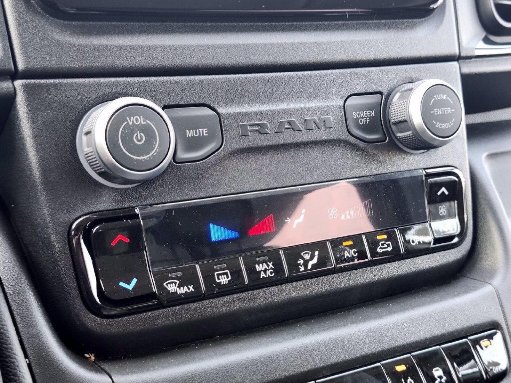 New 2026 RAM ProMaster 2500 w/ Safety Group FWD image 20