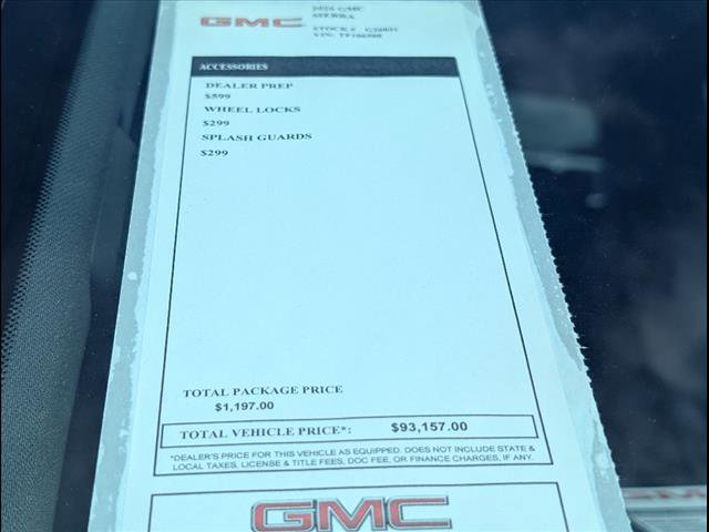 New 2026 GMC Sierra 2500 Denali w/ Denali Reserve Package image 9