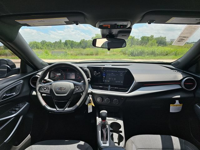 New 2026 Chevrolet Trax RS w/ Driver Confidence Package FWD image 19