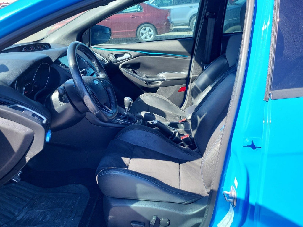 Used 2017 Ford Focus RS image 11