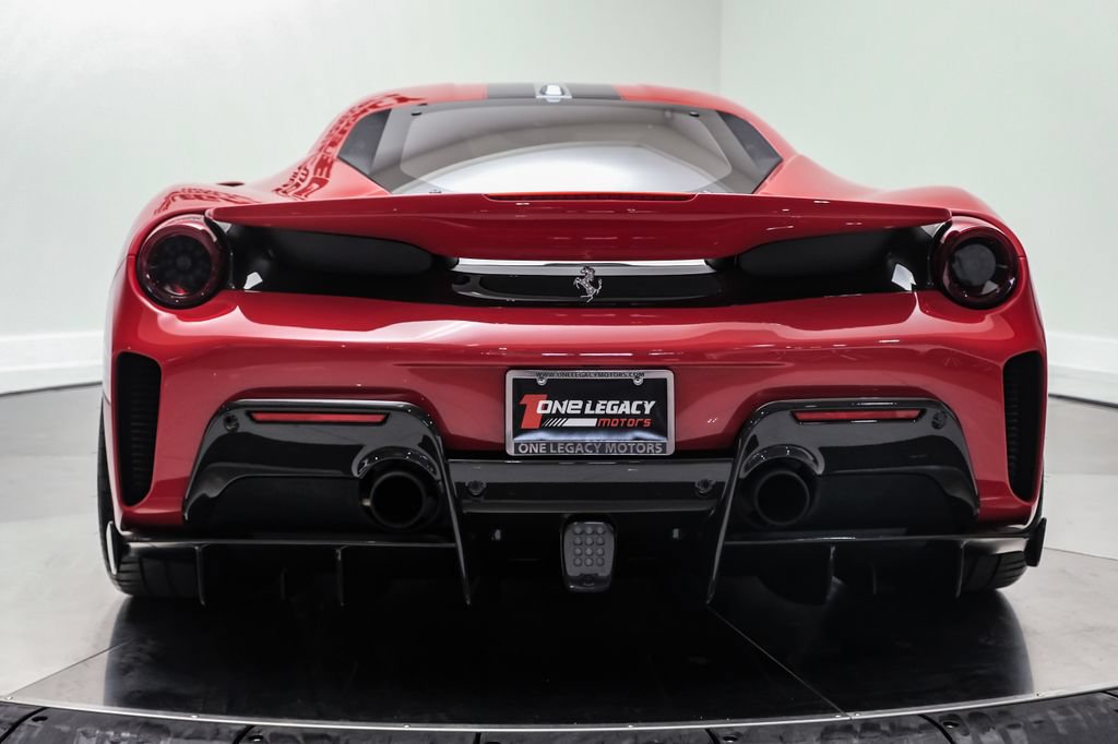 Used 2019 Ferrari 488 Pista Coupe RWD image 10