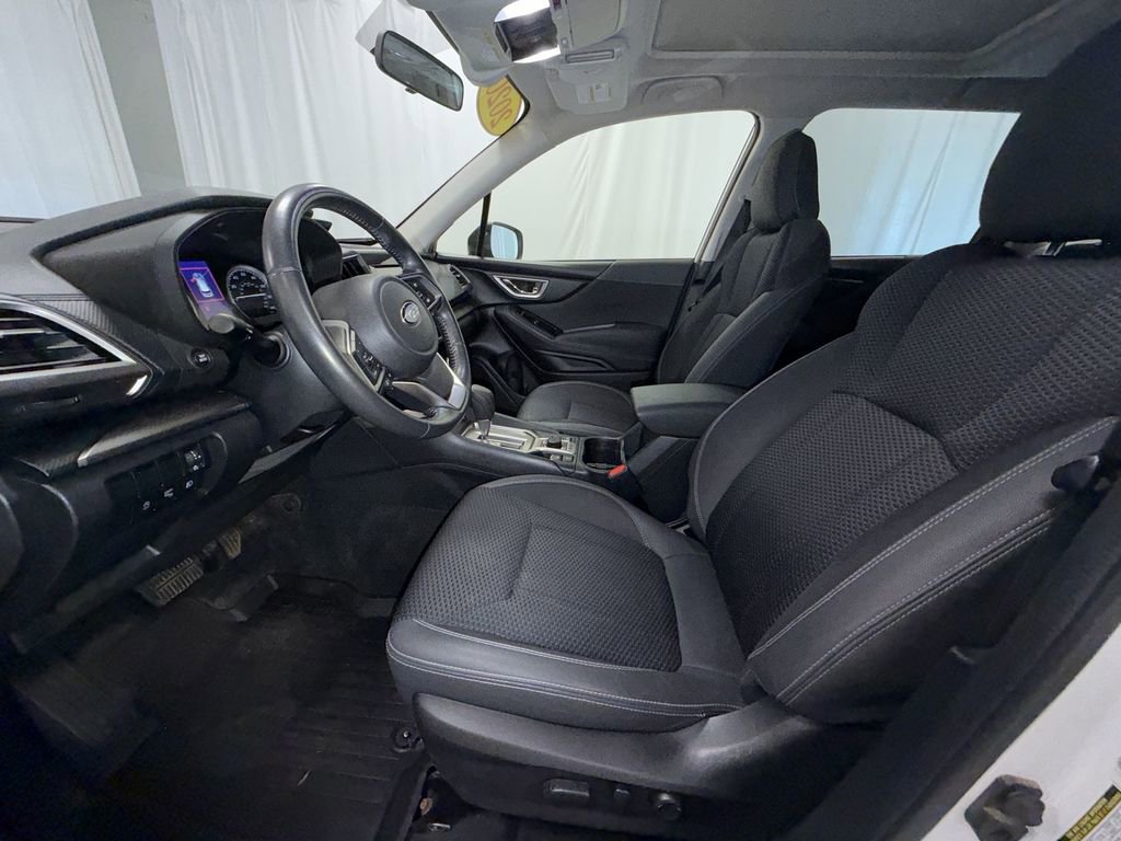 Used 2020 Subaru Forester Premium AWD/4WD image 11