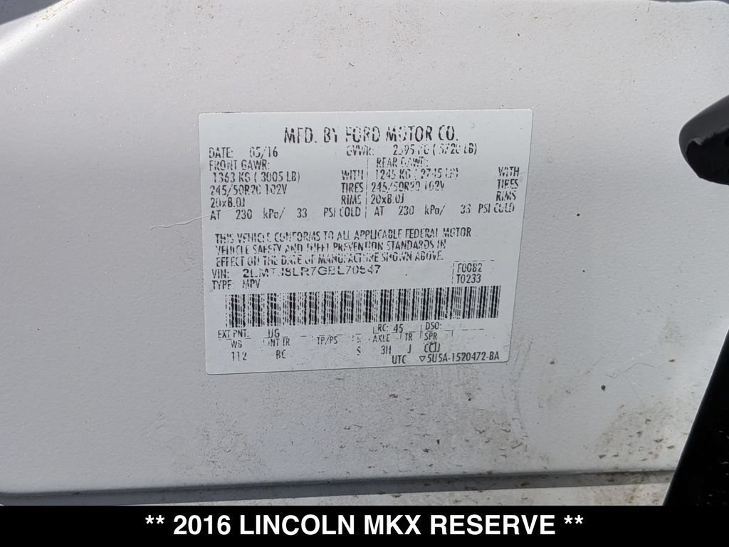 Used 2016 Lincoln MKX Reserve w/ Climate Package AWD/4WD image 28