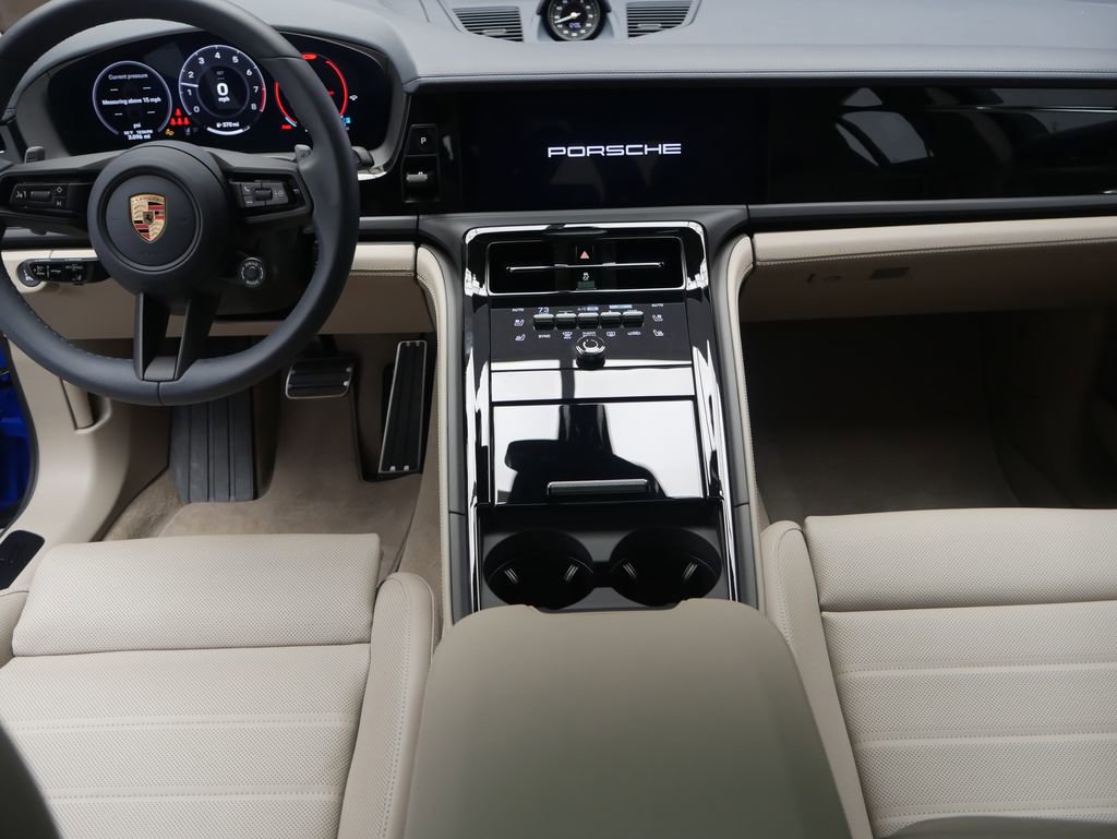 Certified 2026 Porsche Panamera GTS AWD/4WD image 28