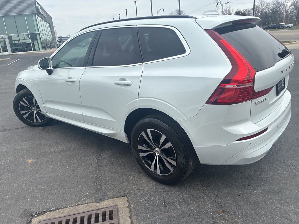 Used 2023 Volvo XC60 B5 Core w/ Climate Package image 6
