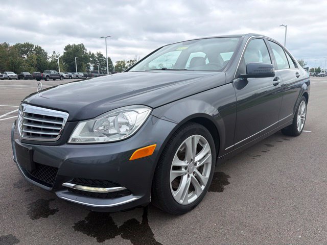 Used 2013 Mercedes-Benz C 300 4MATIC Sedan image 2