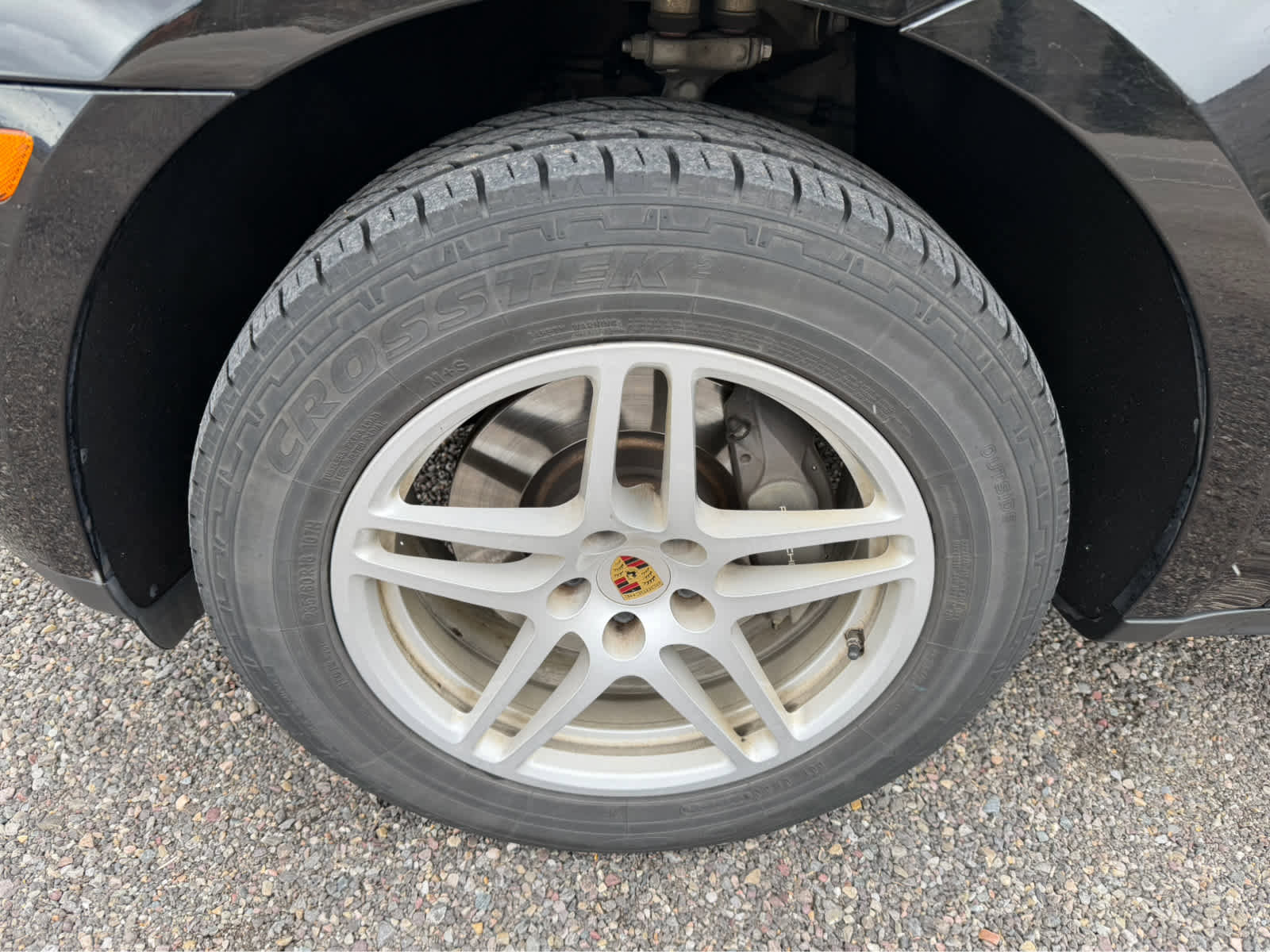 Used 2018 Porsche Macan image 16