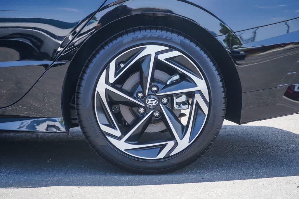 New 2026 Hyundai Sonata SEL FWD image 8