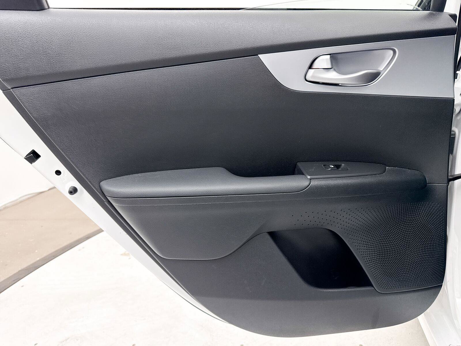 Used 2022 Kia Forte LXS w/ LXS Technology Package FWD image 29