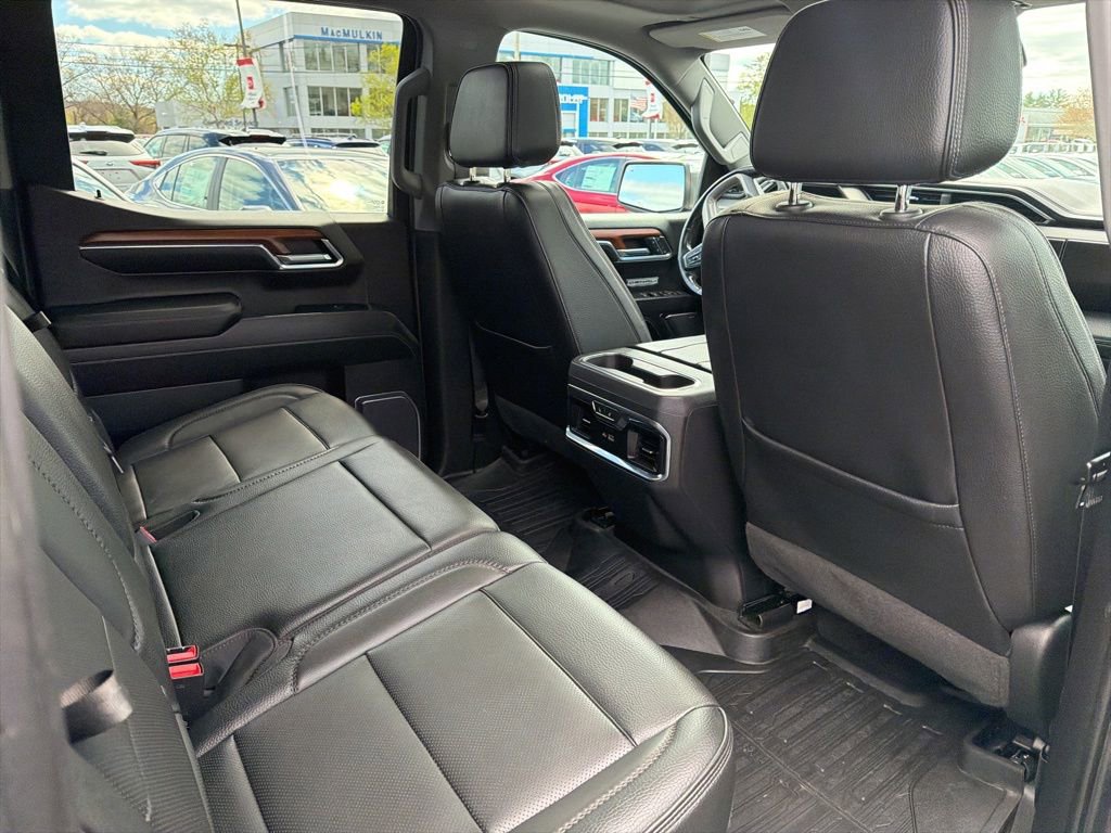 Used 2023 GMC Sierra 1500 Denali w/ Denali Reserve Package AWD/4WD image 12