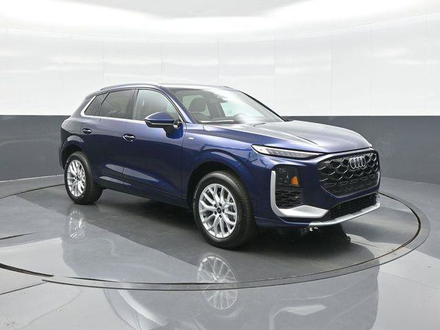 Used 2026 Audi Q3 quattro 2.0T w/ Driver Assistance Package