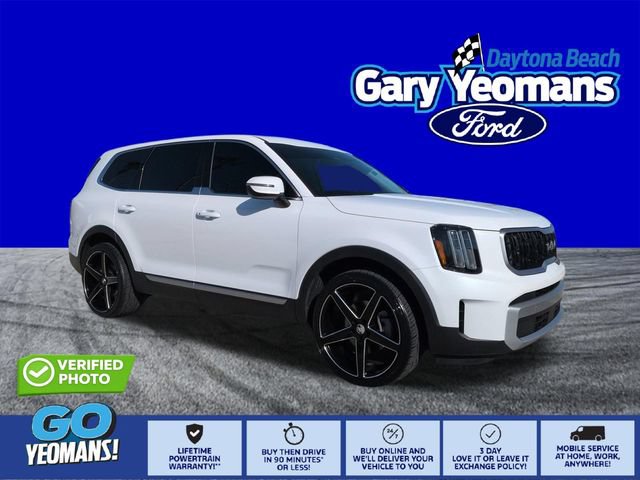 Used 2025 Kia Telluride LX FWD image 1