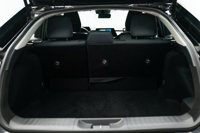 Used 2024 Toyota Prius LE image 27