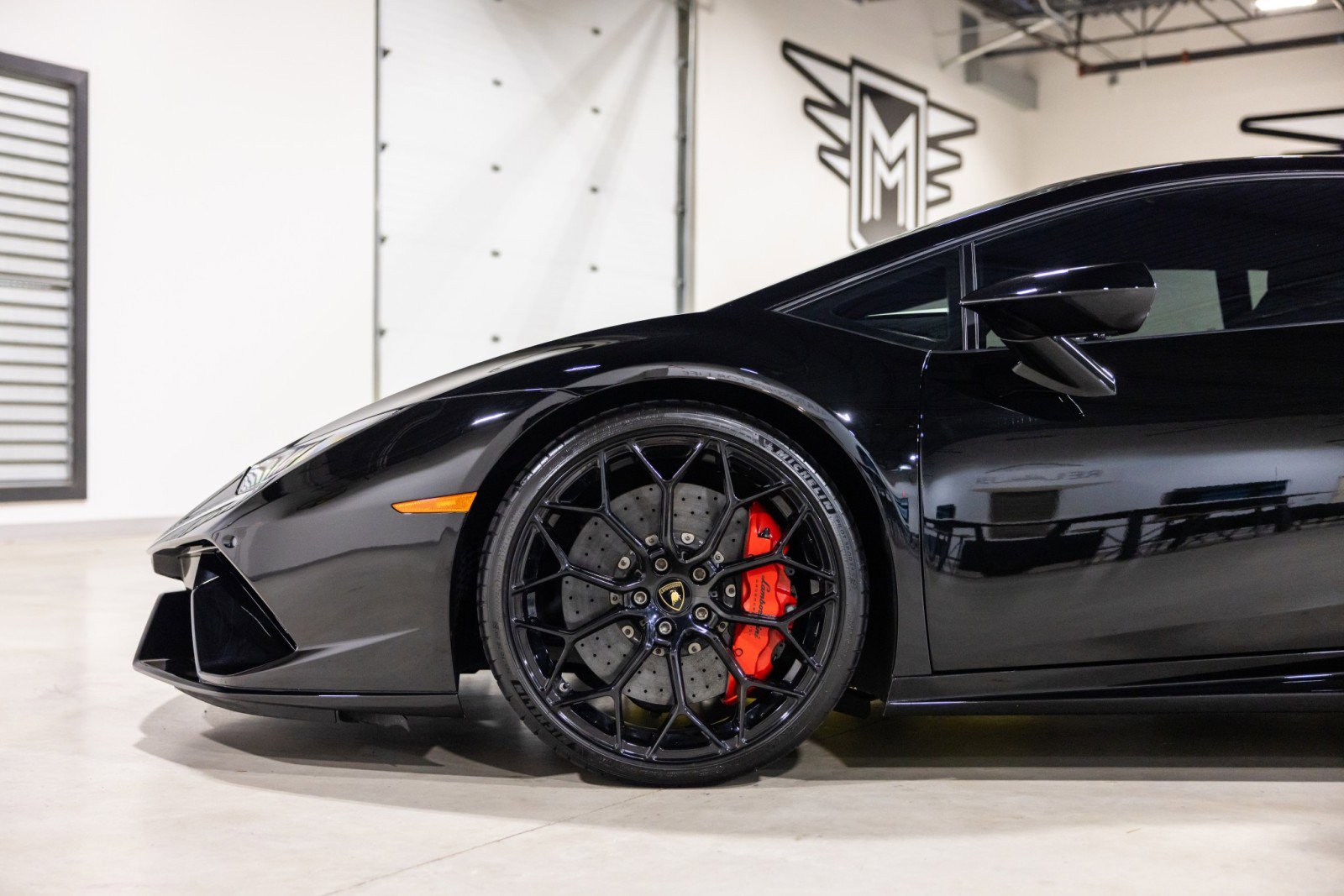 Used 2018 Lamborghini Huracan Performante AWD/4WD image 21