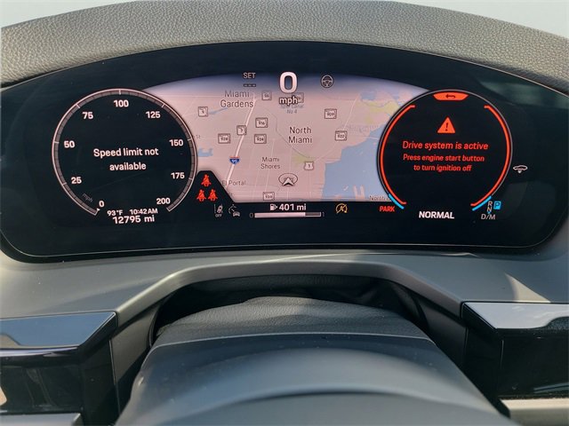 Used 2025 Porsche Panamera 4 w/ Premium Package image 25