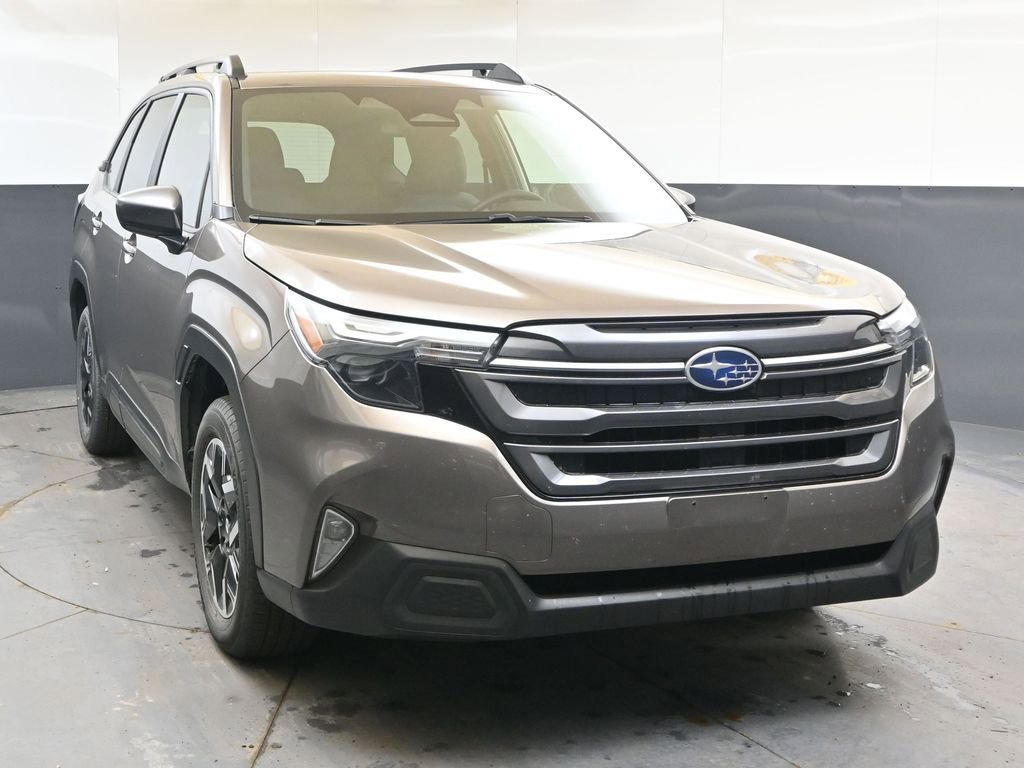 Certified 2025 Subaru Forester Premium image 8