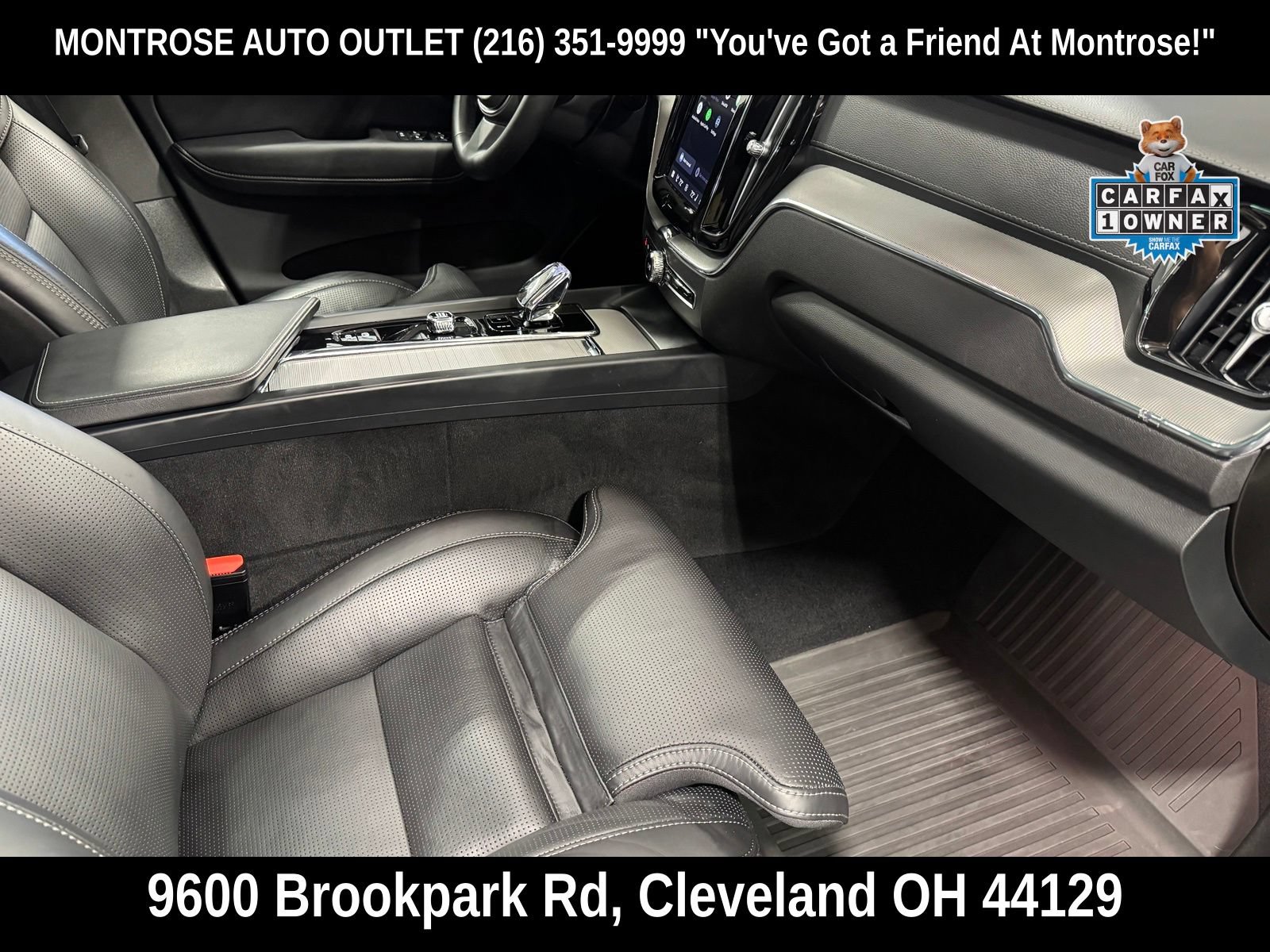 Certified 2024 Volvo XC60 T8 Ultimate w/ Protection Package Premier AWD/4WD image 53