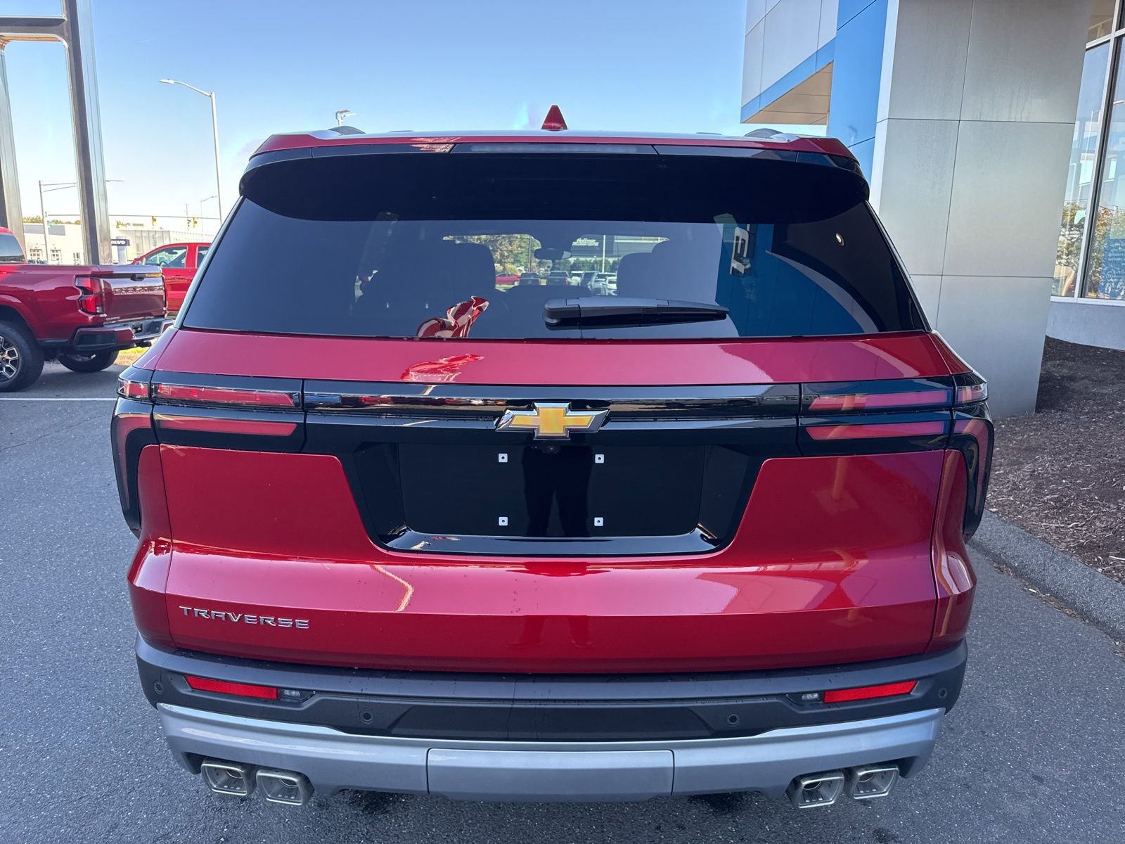 New 2026 Chevrolet Traverse LT w/ LPO, Floor Liner Package FWD image 7