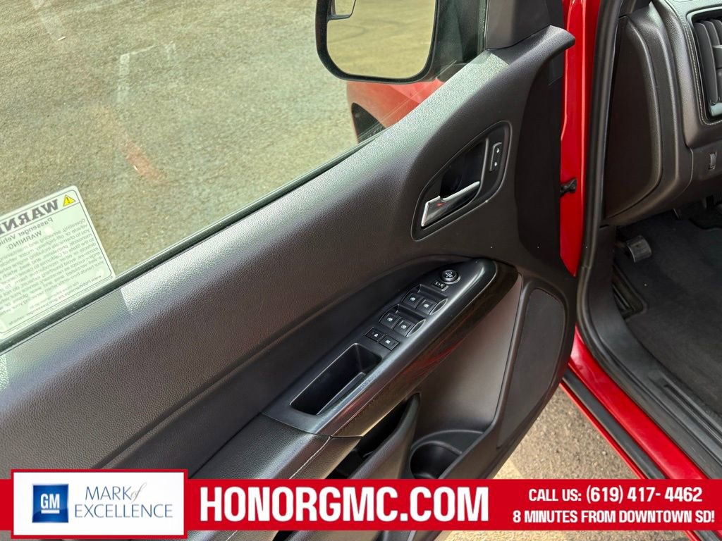 Used 2016 GMC Canyon SLE w/ SLE Convenience Package image 17