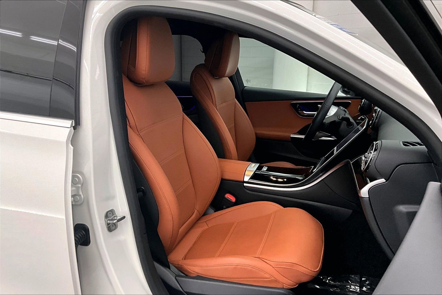 Certified 2024 Mercedes-Benz C 300 Sedan image 6
