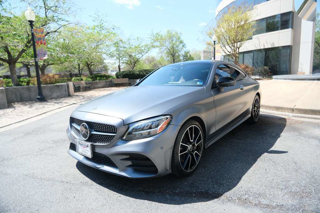 Used 2022 Mercedes-Benz C 300 Coupe image 4
