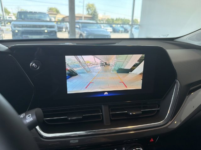 New 2026 Chevrolet Trax ACTIV w/ Driver Confidence Package FWD image 24