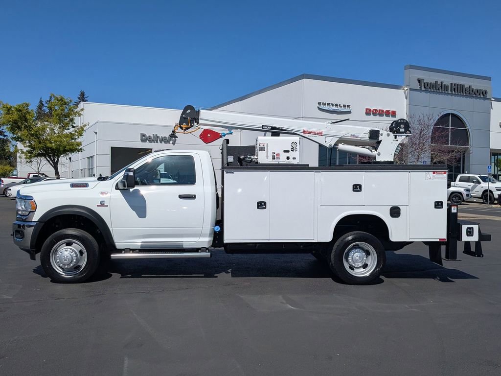 New 2024 RAM 5500 Tradesman AWD/4WD image 2