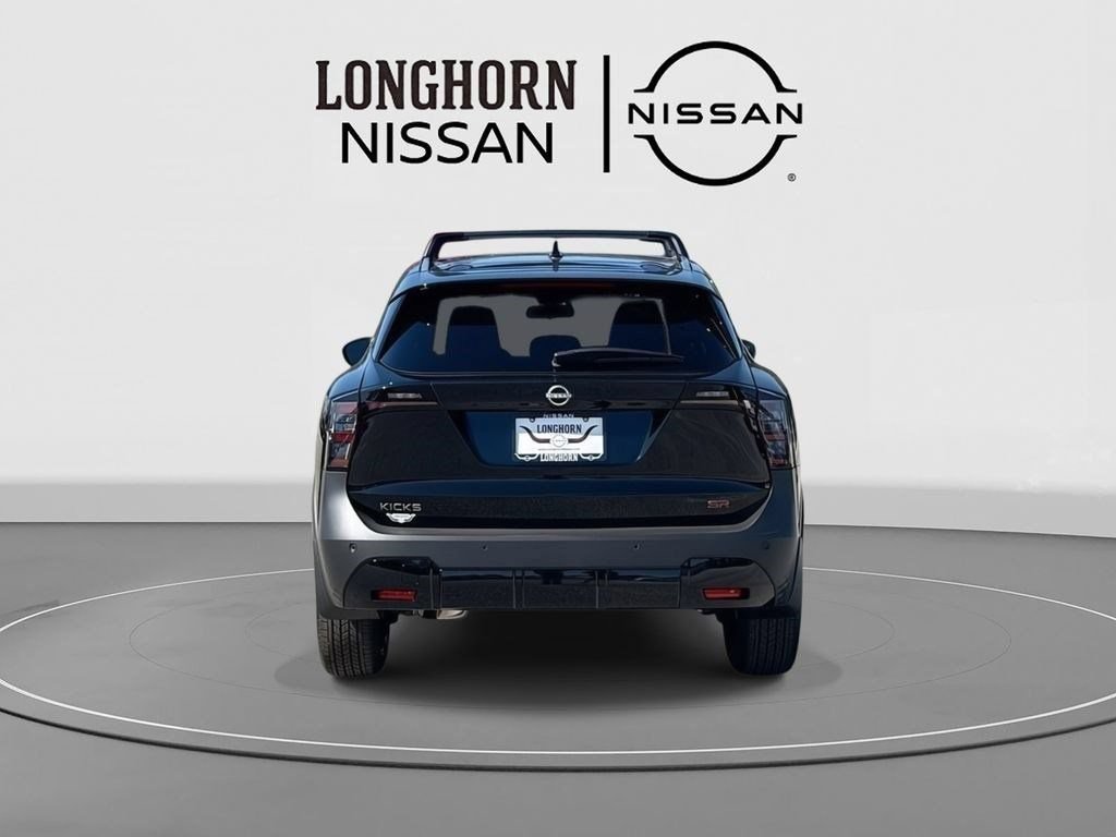New 2026 Nissan Kicks SR w/ Illumination Package FWD image 6