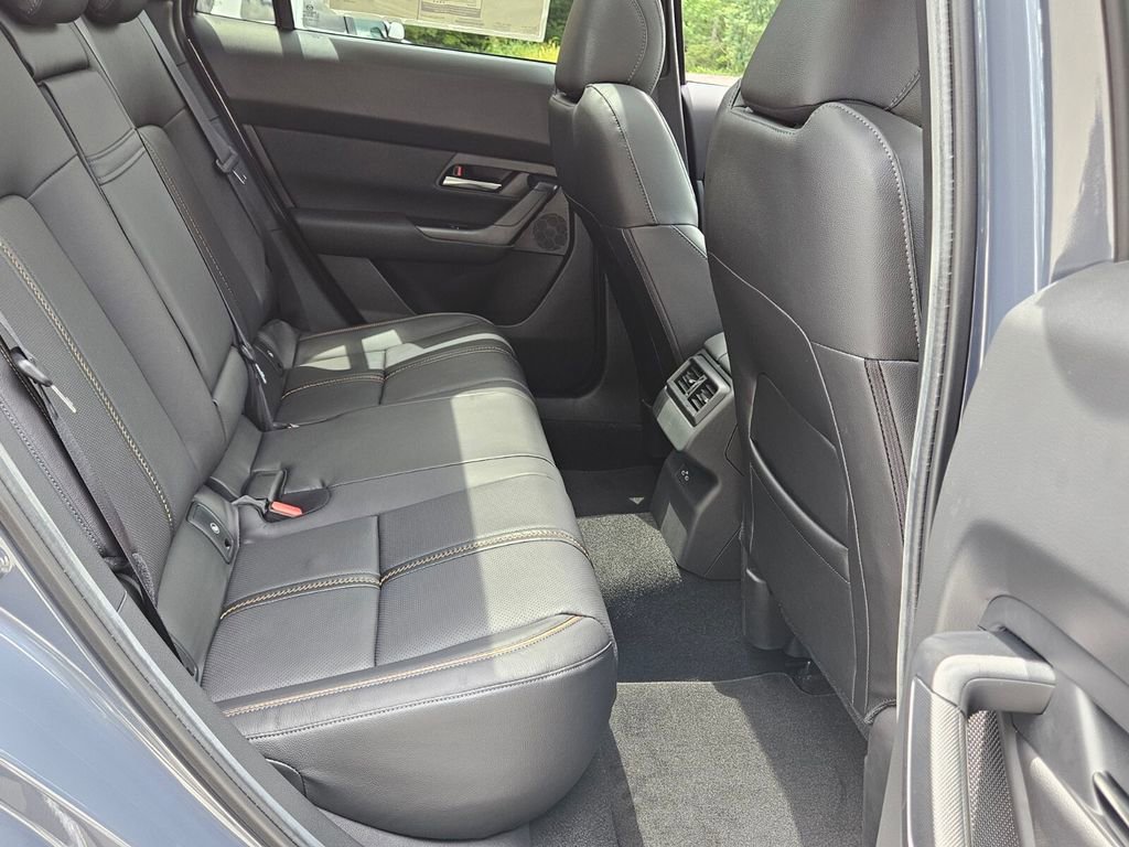 New 2025 MAZDA CX-50 AWD 2.5 S w/ Accent Package image 17