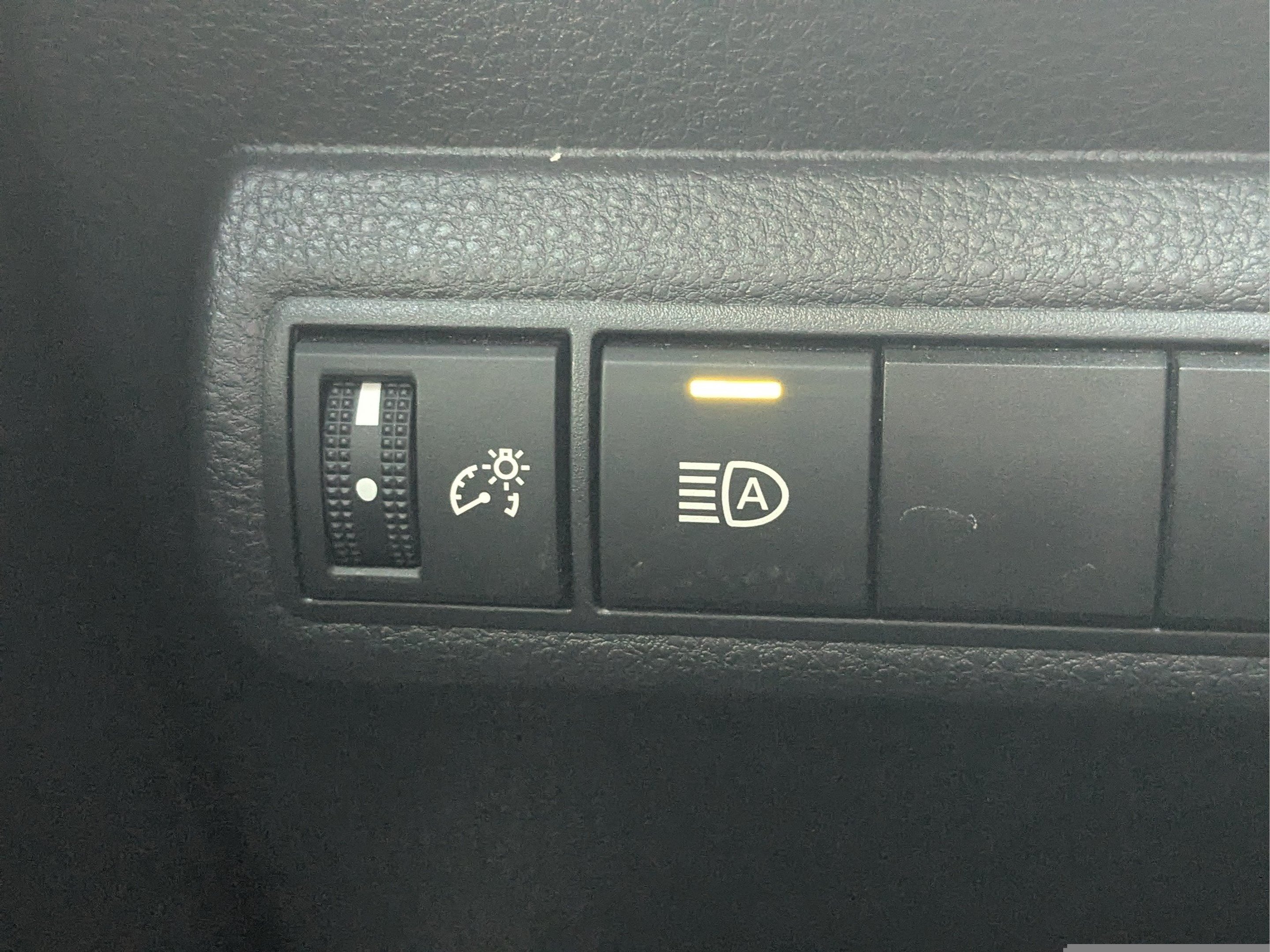 Used 2024 Toyota Corolla SE FWD image 21