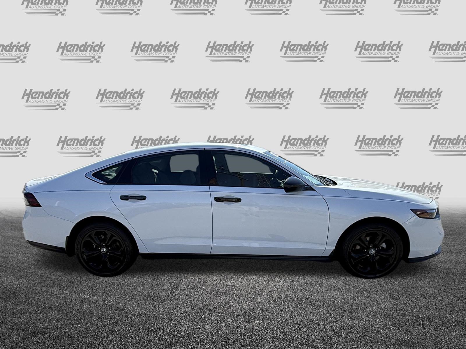 Certified 2024 Honda Accord EX image 11