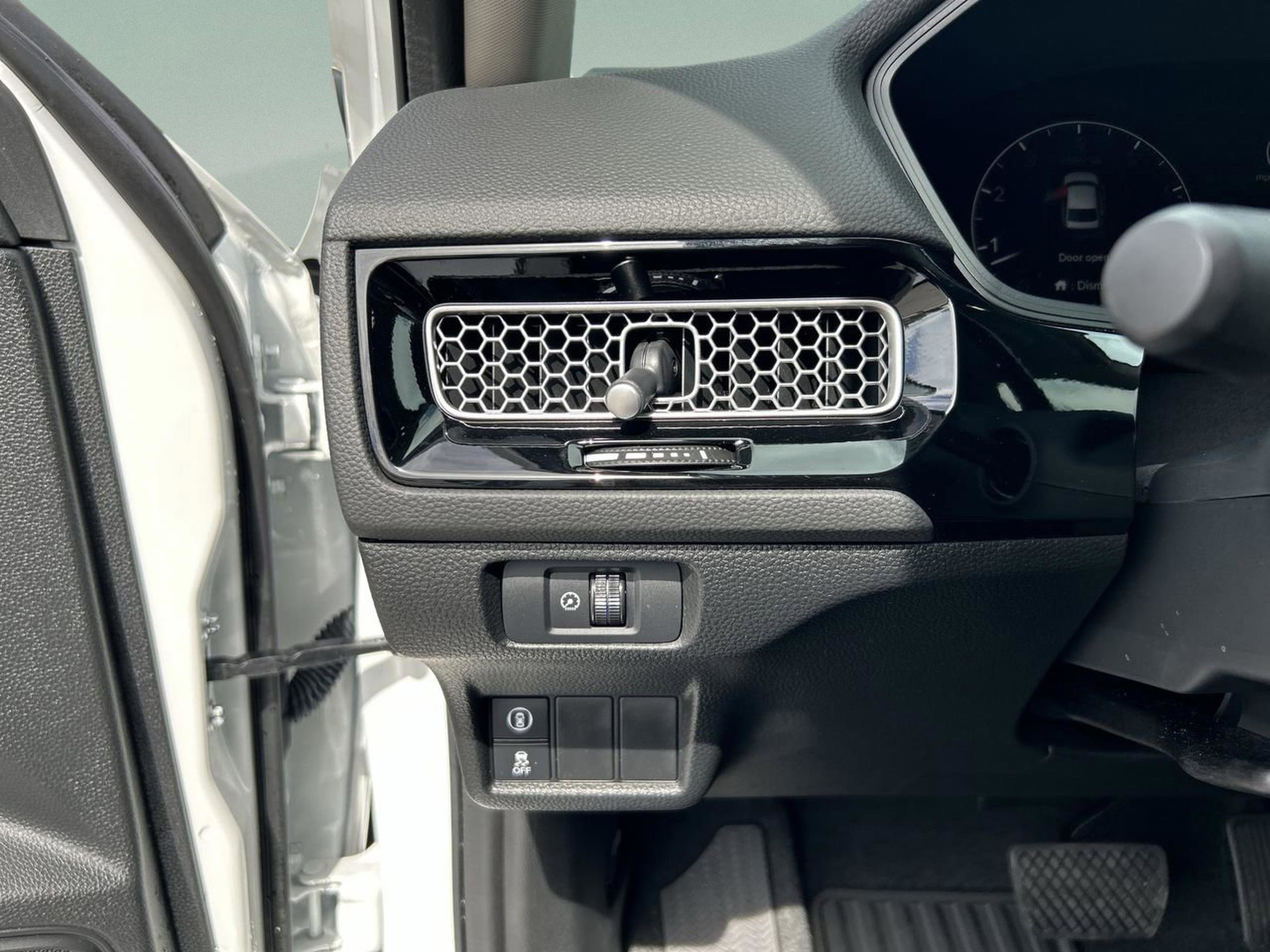 Used 2023 Honda Civic EX image 14