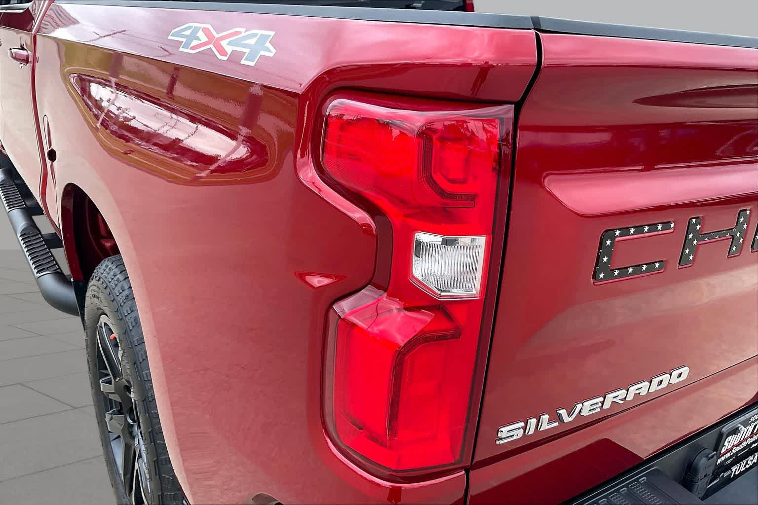 Used 2026 Chevrolet Silverado 1500 RST w/ RST Select Package AWD/4WD image 28