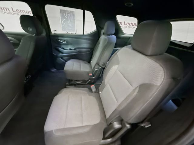 Used 2023 Chevrolet Traverse LT FWD image 26