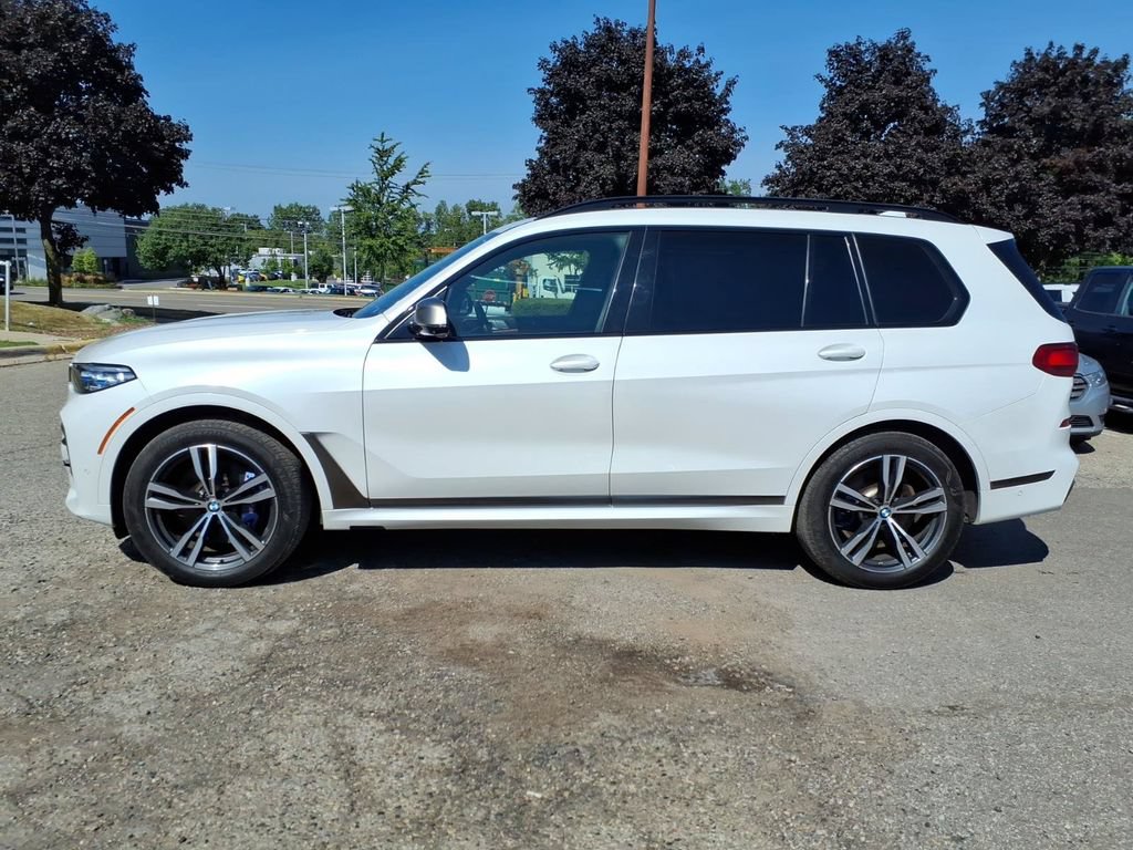 Used 2021 BMW X7 M50i AWD/4WD image 2