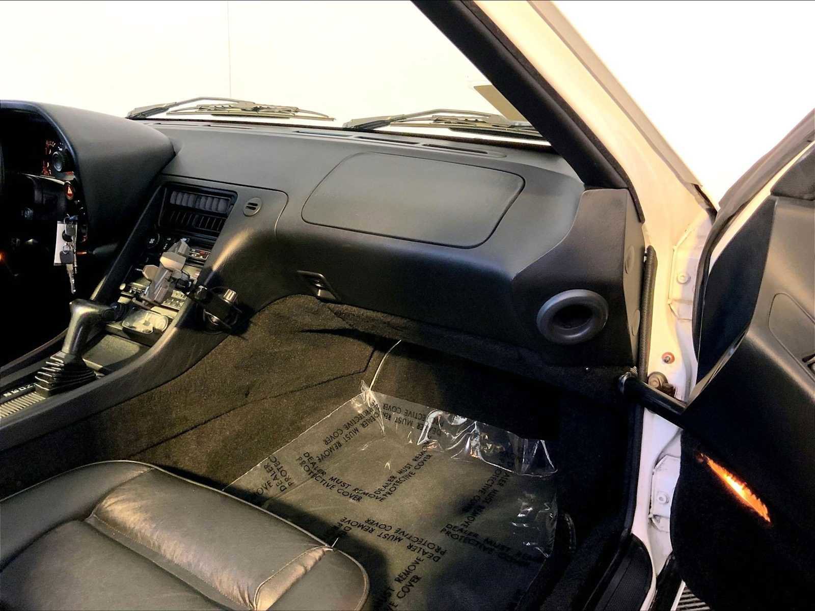 Used 1991 Porsche 928 S4 RWD image 22