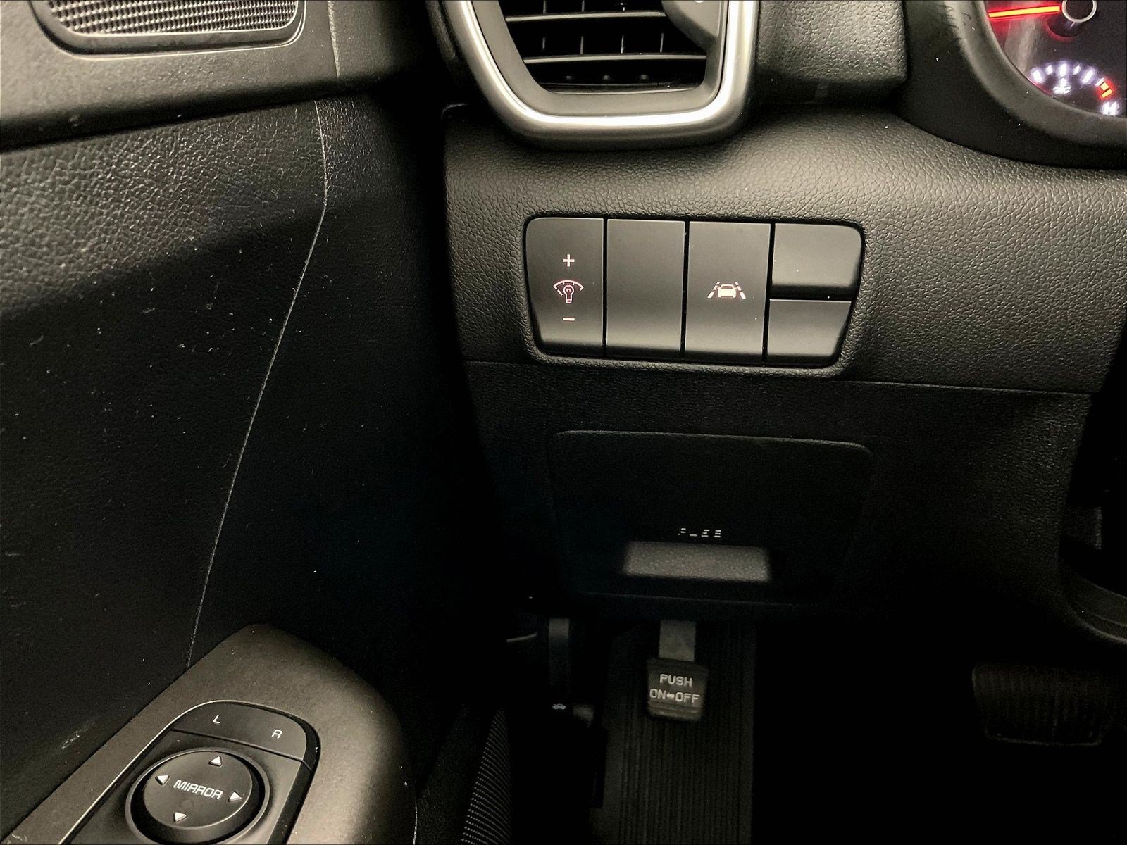Used 2021 Kia Sportage LX AWD/4WD image 15